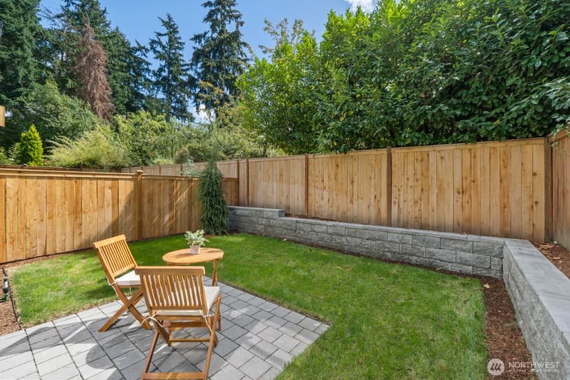 Property photo for 815 NE 100th Street, Seattle photo 18