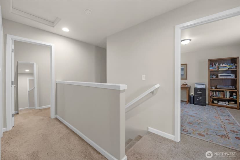 Property photo for 5634 85th Drive NE, Marysville photo 11