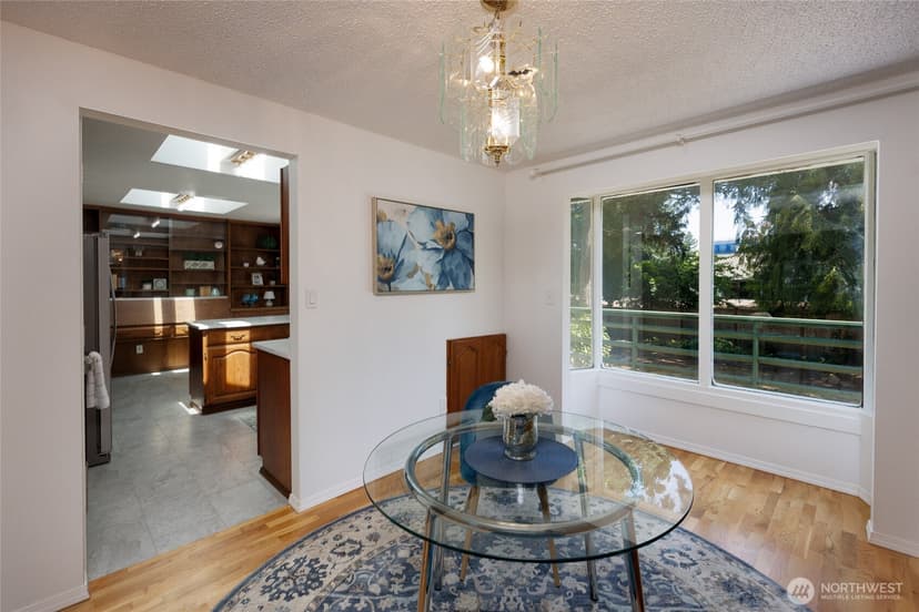 Property photo for 12822 NE 68th Street, Kirkland photo 15