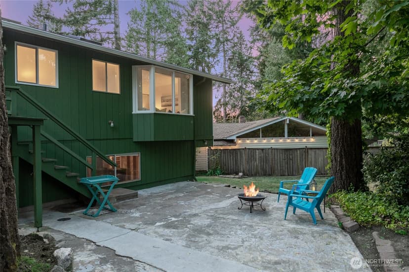 Property photo for 12822 NE 68th Street, Kirkland photo 31