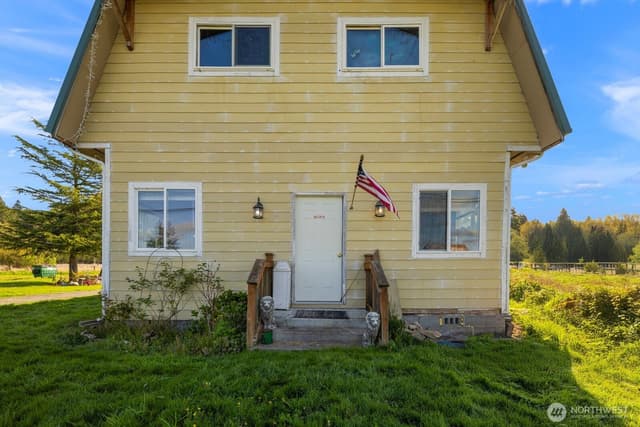 Property photo for 15721 67th Avenue NE, Arlington
