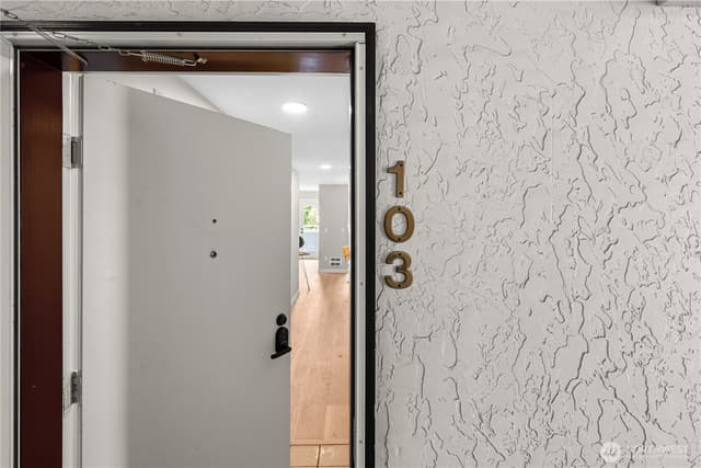 Property photo for 3435 California Avenue SW #103, Seattle photo 3