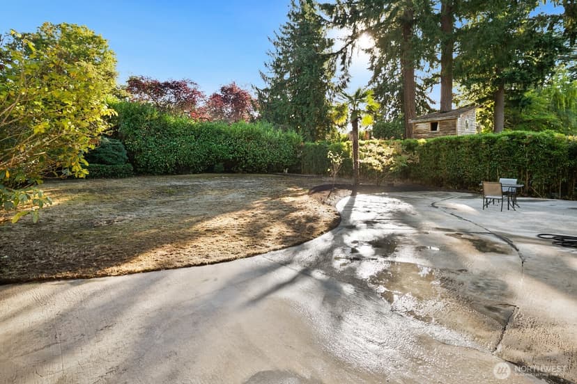 Property photo for 6633 NE Arrowhead Drive, Kenmore photo 16