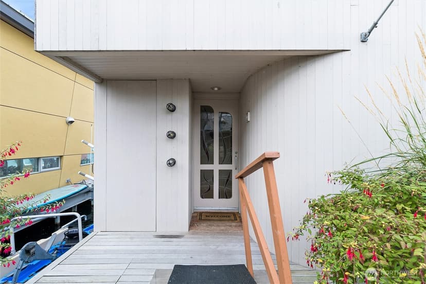 Property photo for 2017 Fairview Avenue E #I, Seattle photo 27