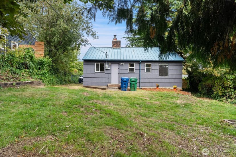 Property photo for 3109 SW Roxbury Street, Seattle photo 6
