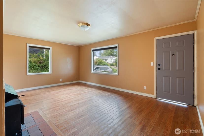 Property photo for 3109 SW Roxbury Street, Seattle photo 8