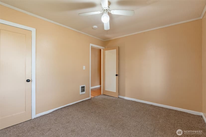 Property photo for 3109 SW Roxbury Street, Seattle photo 15
