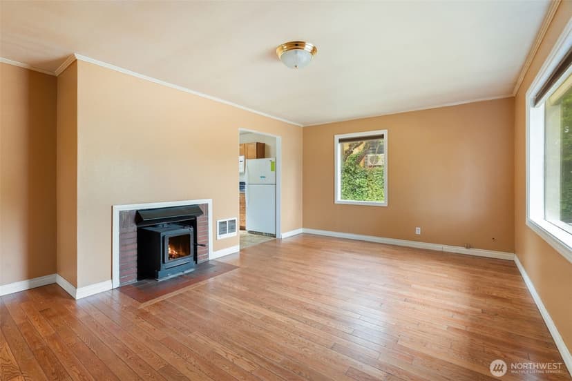 Property photo for 3109 SW Roxbury Street, Seattle photo 7