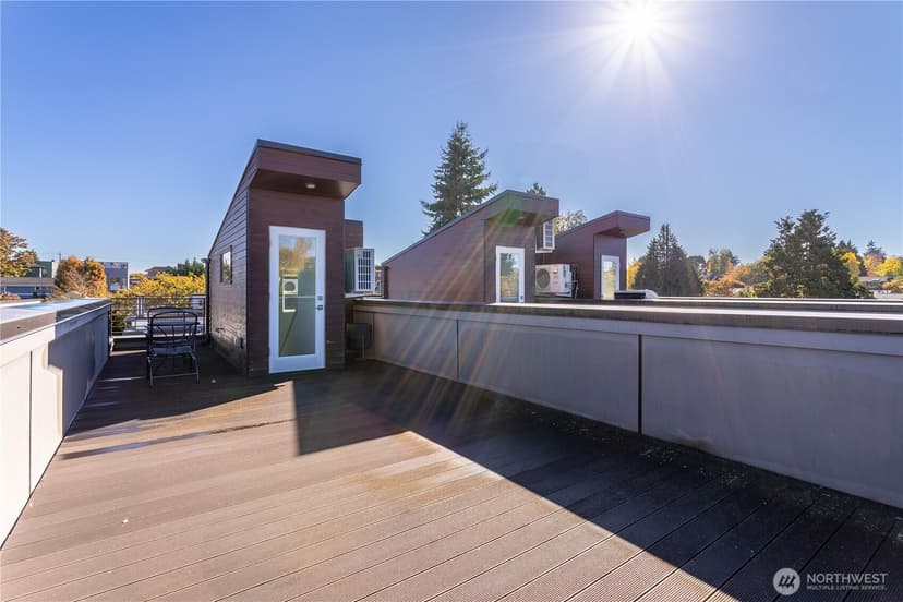 Property photo for 2112 3rd Avenue N #C, Seattle photo 23