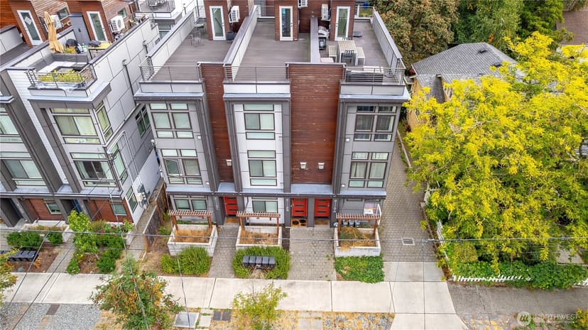 Property photo for 2112 3rd Avenue N #C, Seattle photo 28