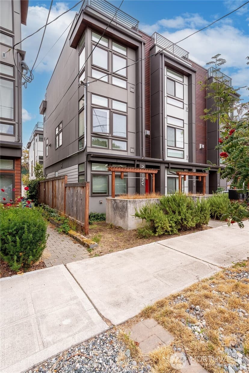 Property photo for 2112 3rd Avenue N #C, Seattle photo 19