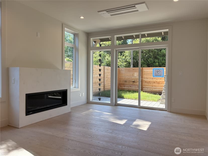Property photo for 3026 NE 95th Street, Seattle photo 11