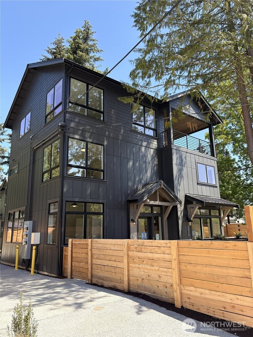 Property photo for 3026 NE 95th Street, Seattle