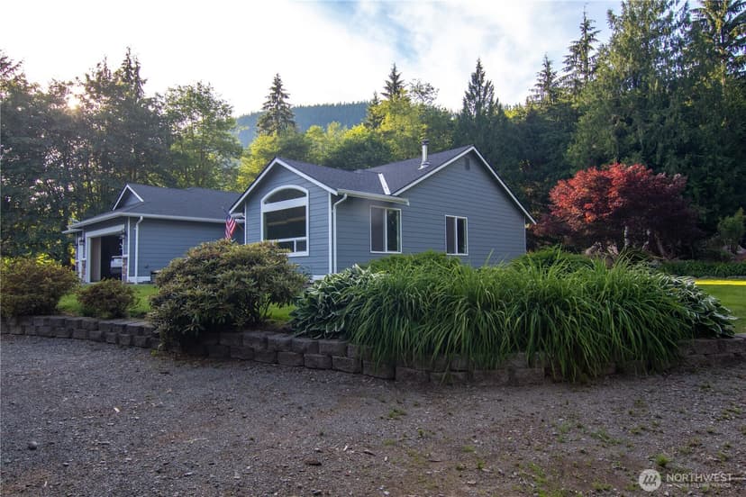 Property photo for 16617 Jim Creek Road, Arlington photo 22