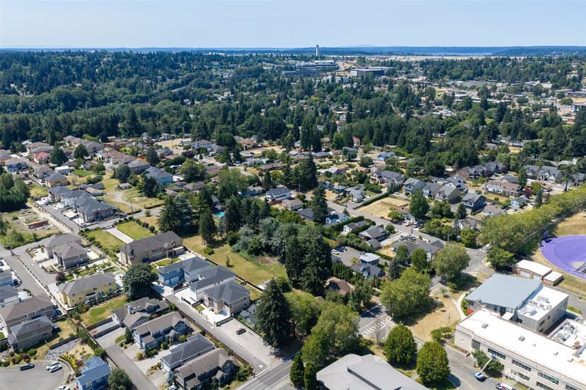 Property photo for 4624 S 146th Street, Tukwila photo 15