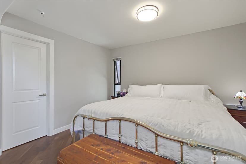 Property photo for 10903 Glen Acres Drive S #B, Seattle photo 21