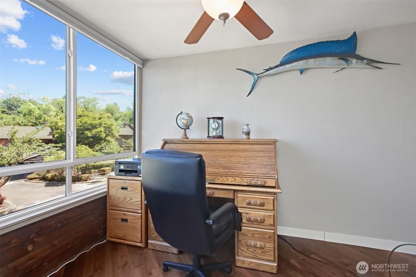 Property photo for 10903 Glen Acres Drive S #B, Seattle photo 12