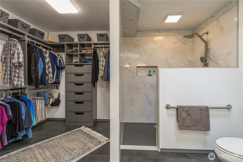 Property photo for 1202 Pike Street NE, Auburn photo 17