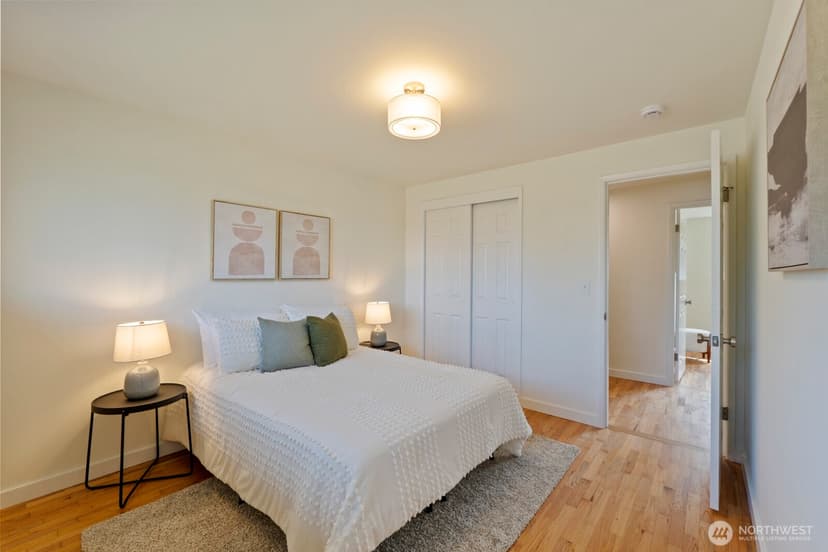 Property photo for 782 Lynnwood Avenue NE, Renton photo 16
