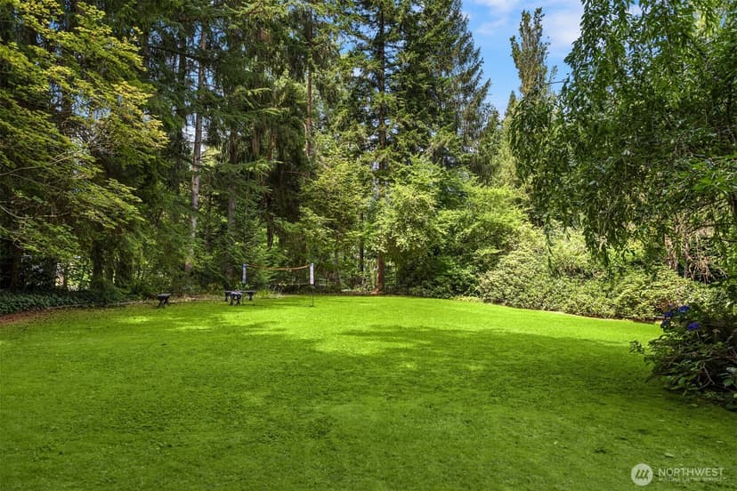 Property photo for 20200 37th Avenue NE, Lake Forest Park photo 30