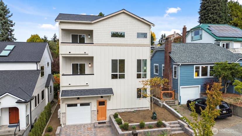 Property photo for 116 N 55th Street, Seattle photo 2