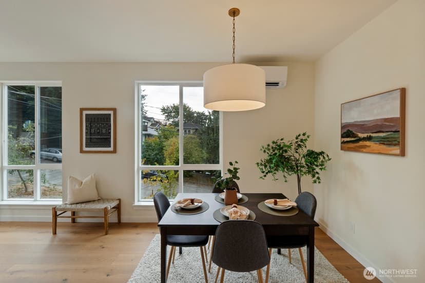 Property photo for 116 N 55th Street, Seattle photo 9