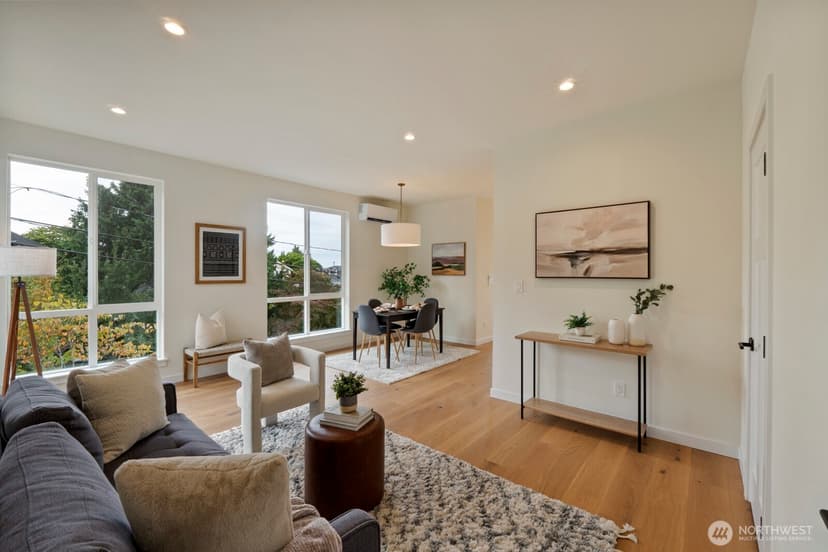 Property photo for 116 N 55th Street, Seattle photo 6