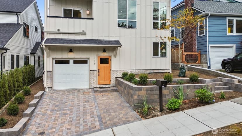 Property photo for 116 N 55th Street, Seattle photo 3