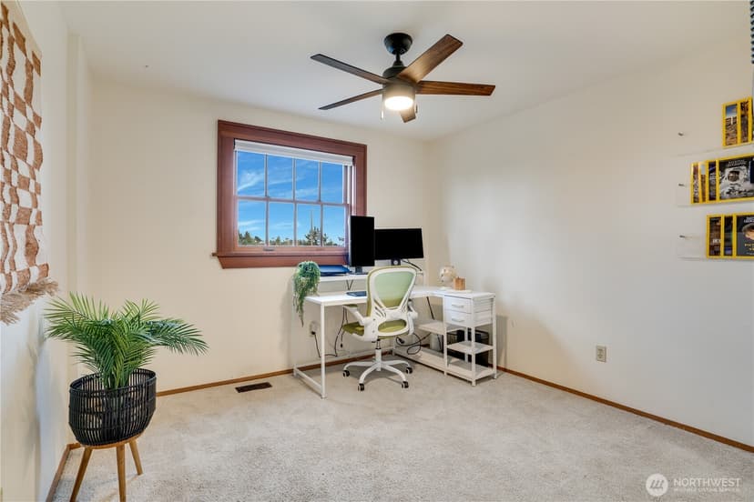 Property photo for 3612 Nassau Avenue NE, Tacoma photo 33