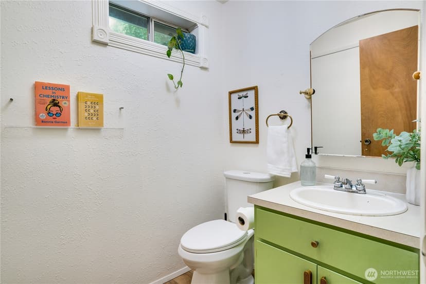 Property photo for 3612 Nassau Avenue NE, Tacoma photo 21