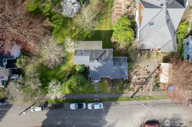 Property photo for 10116 -26 NE 187th Street, Bothell photo 5