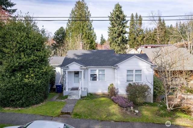 Property photo for 10116 -26 NE 187th Street, Bothell photo 3