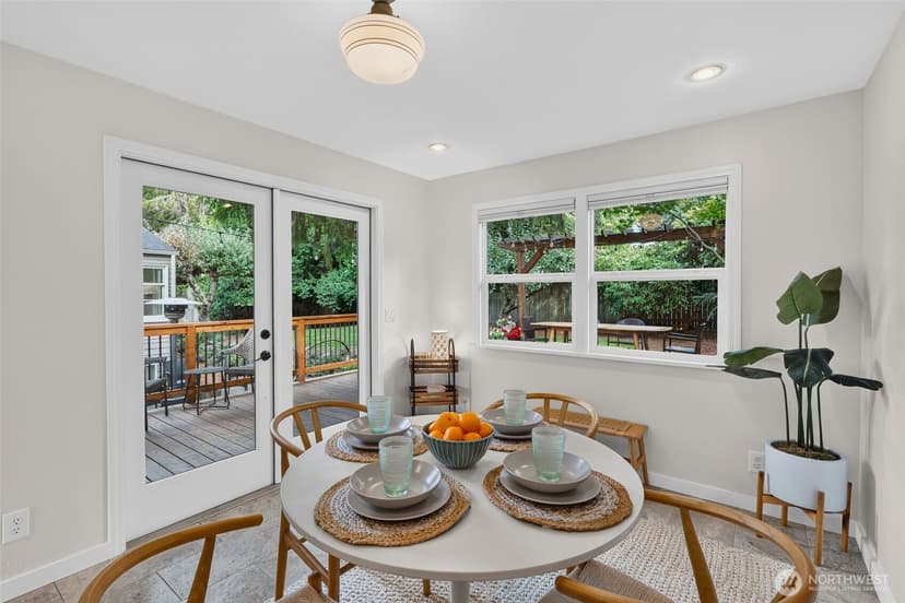 Property photo for 7726 30th Avenue NE, Seattle photo 12
