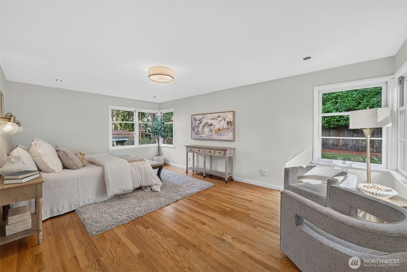 Property photo for 7726 30th Avenue NE, Seattle photo 16