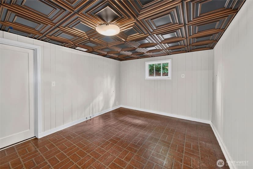 Property photo for 7726 30th Avenue NE, Seattle photo 34