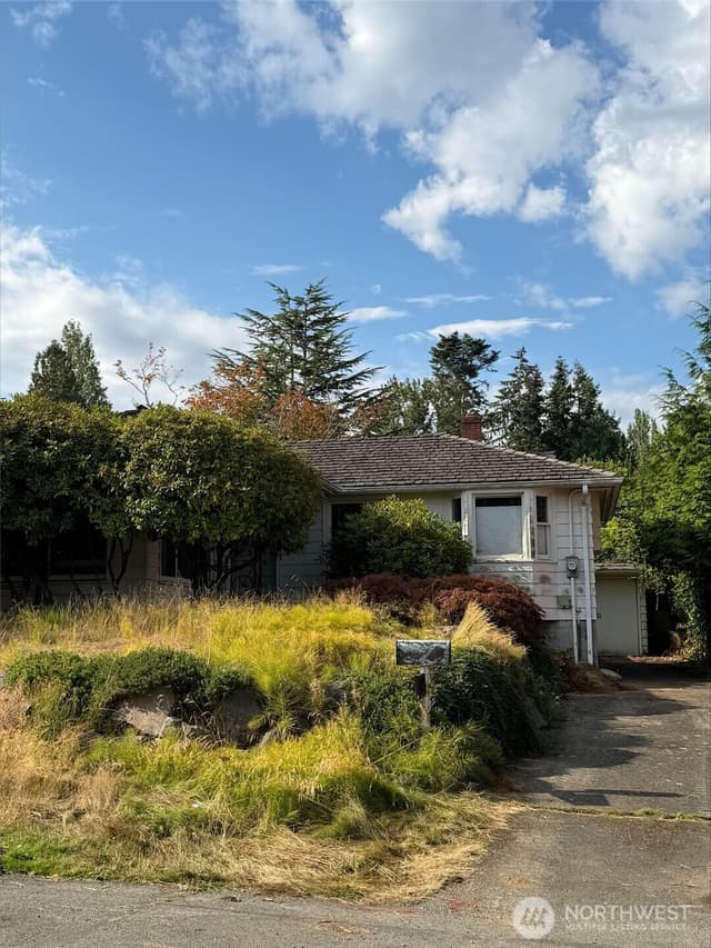 Property photo for 2417 NW Neptune Place, Seattle