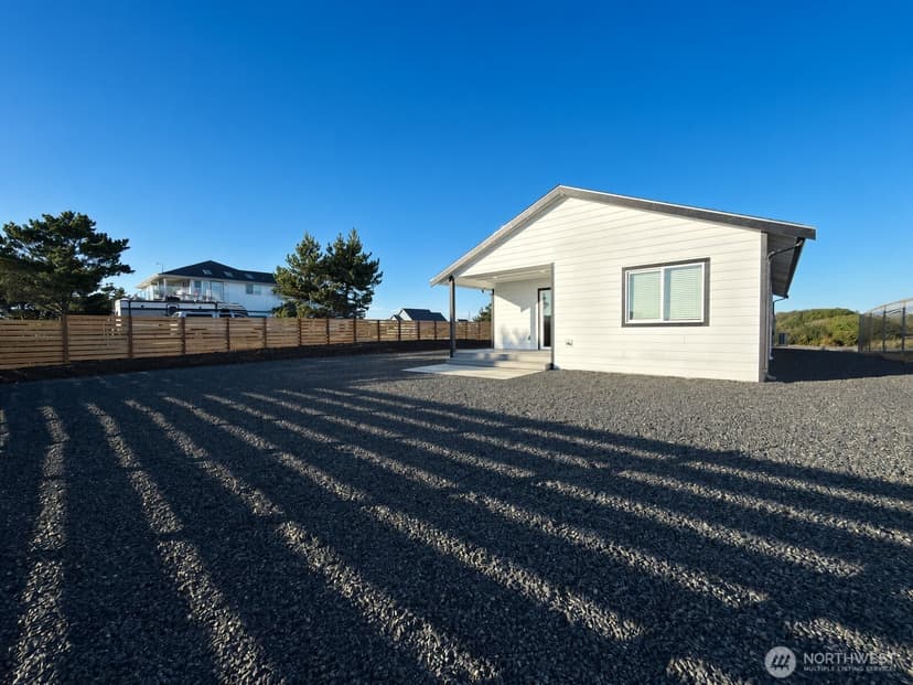 Property photo for 1275 Channel Avenue SW, Ocean Shores photo 35