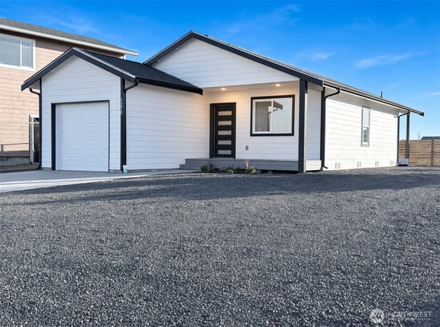 Property photo for 1275 Channel Avenue SW, Ocean Shores