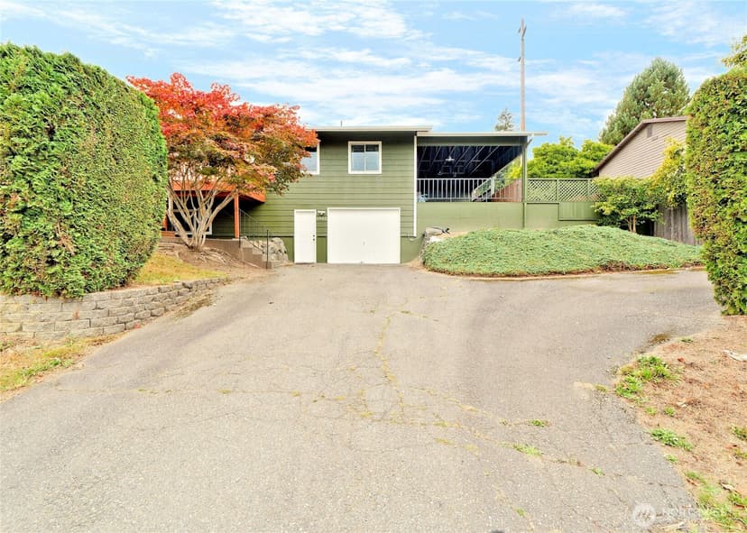 Property photo for 5902 Broadway, Everett photo 26