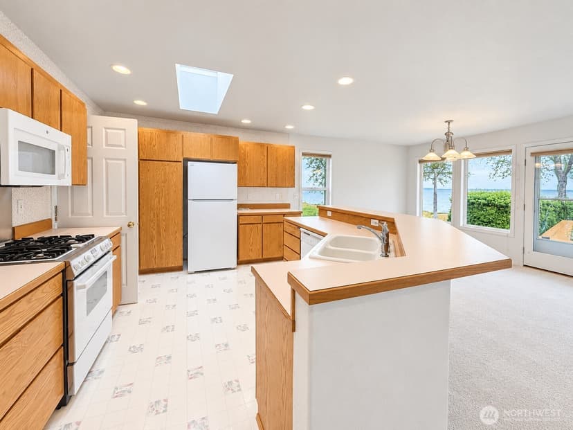Property photo for 674 Chinook Avenue SE, Ocean Shores photo 14