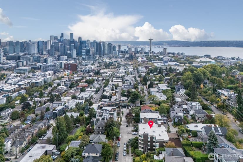 Property photo for 1605 5th Avenue N #102, Seattle photo 22