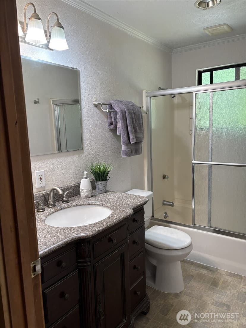 Property photo for 4134 149th Place SE, Bellevue photo 12