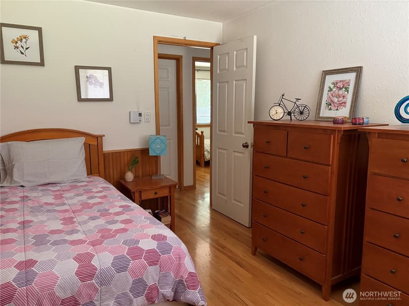 Property photo for 4134 149th Place SE, Bellevue photo 9