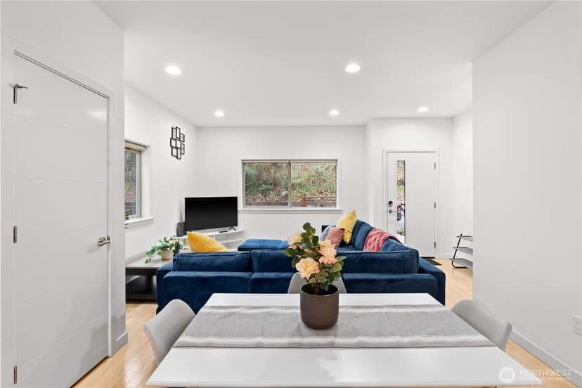 Property photo for 8712 42nd Avenue S, Seattle photo 11