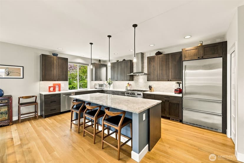 Property photo for 3715 Cascadia Avenue S, Seattle photo 12