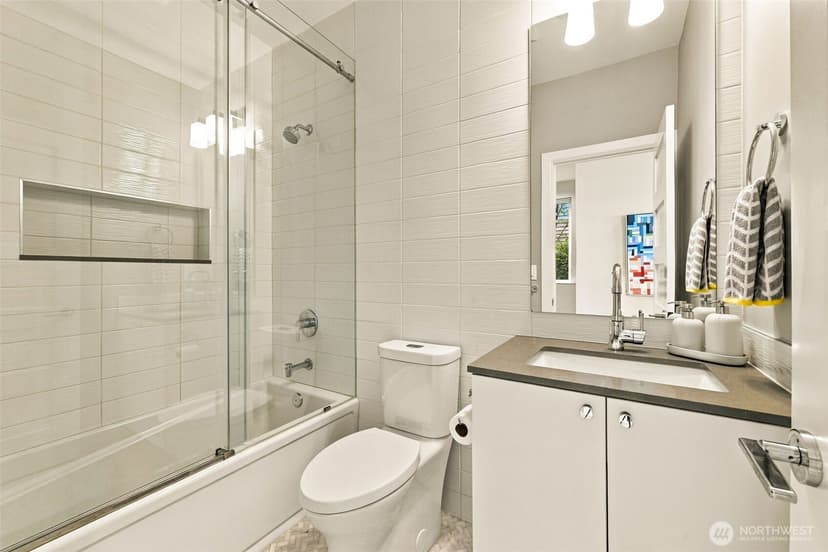 Property photo for 3715 Cascadia Avenue S, Seattle photo 29