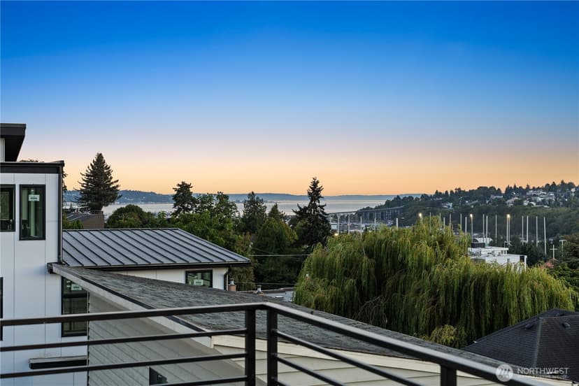 Property photo for 3243 13th Avenue W, Seattle photo 37