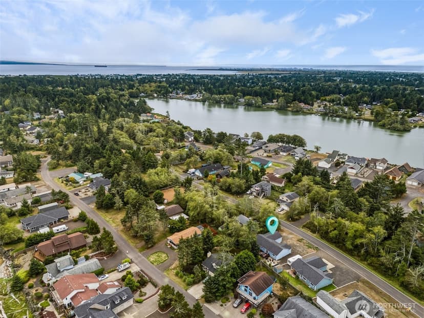Property photo for 632 Duck Lake Drive SE, Ocean Shores photo 35