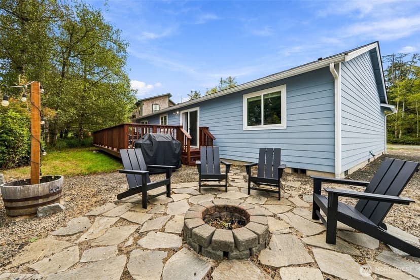 Property photo for 632 Duck Lake Drive SE, Ocean Shores photo 26