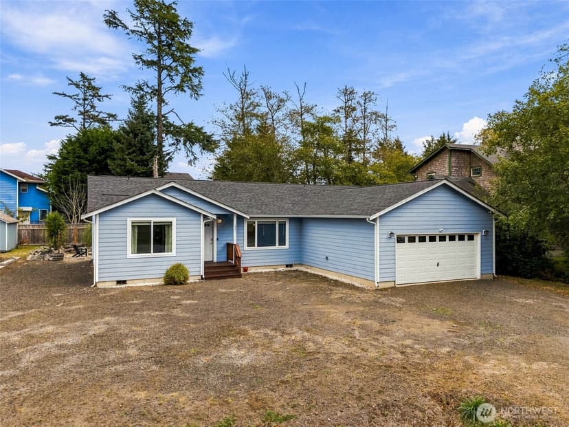Property photo for 632 Duck Lake Drive SE, Ocean Shores photo 29